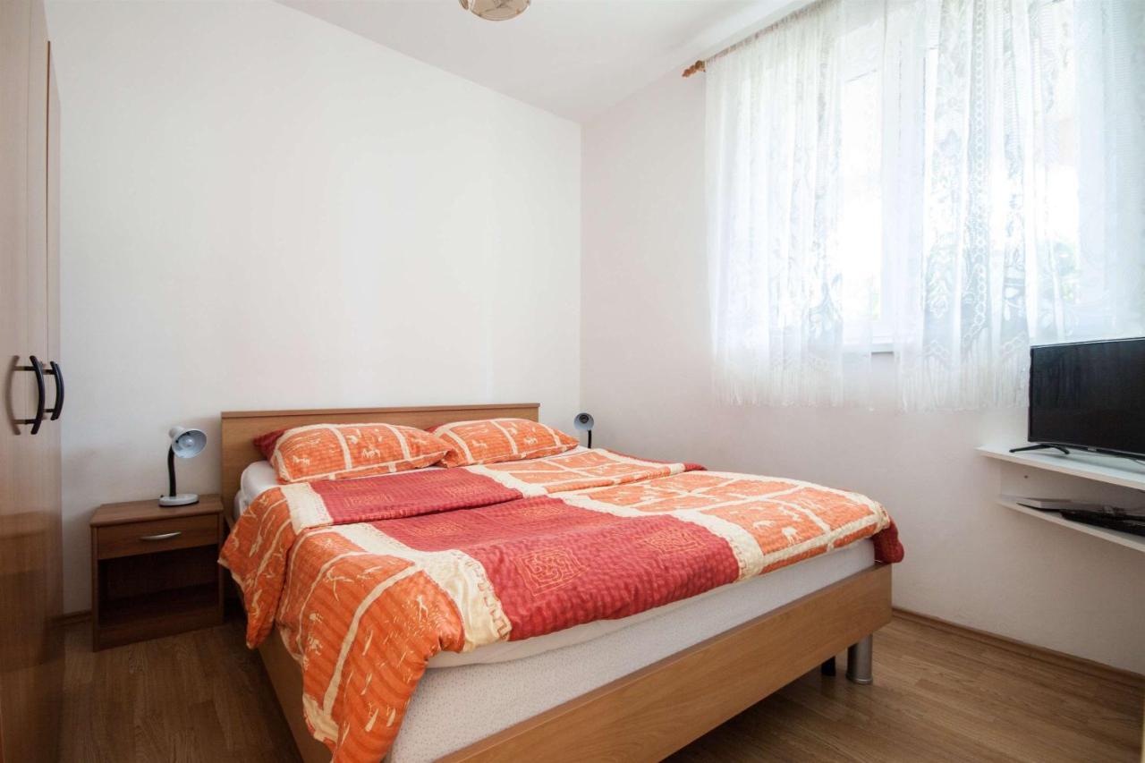 Apartments Dara Umag Extérieur photo