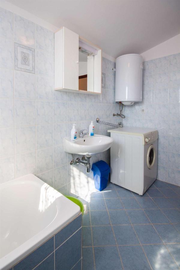 Apartments Dara Umag Extérieur photo
