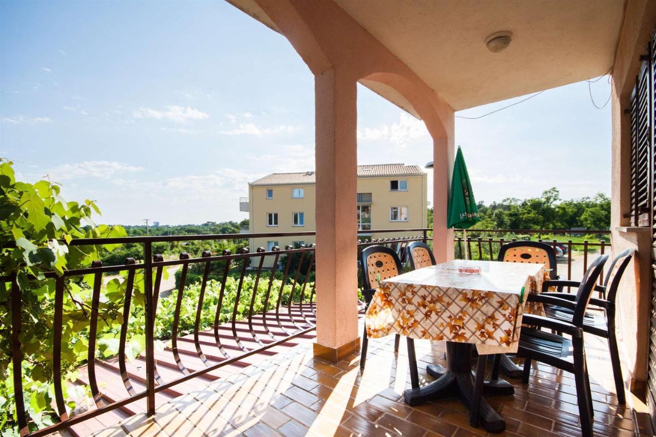 Apartments Dara Umag Extérieur photo