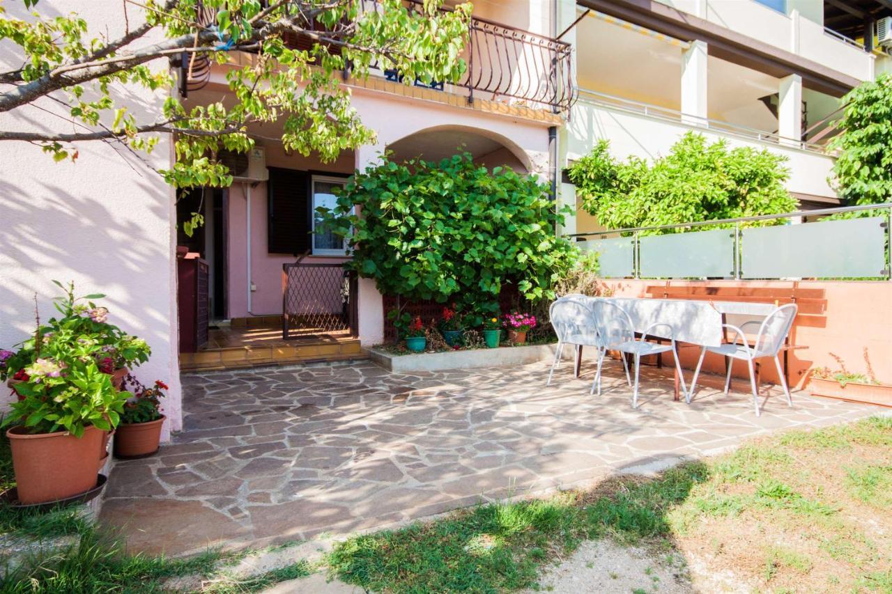 Apartments Dara Umag Extérieur photo