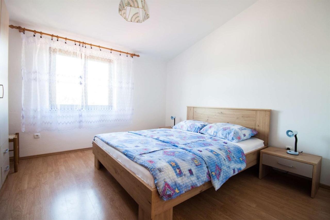Apartments Dara Umag Extérieur photo