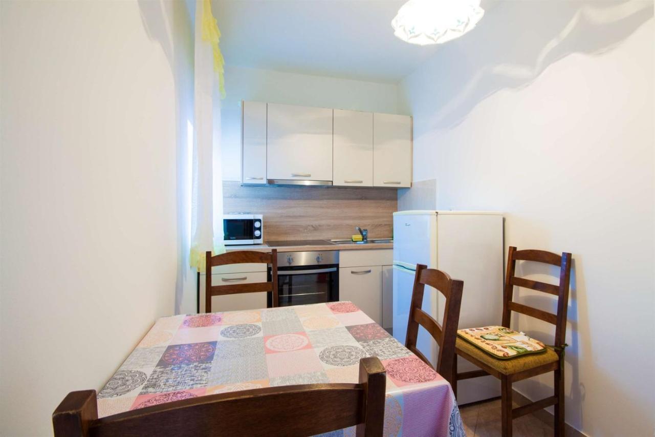 Apartments Dara Umag Extérieur photo