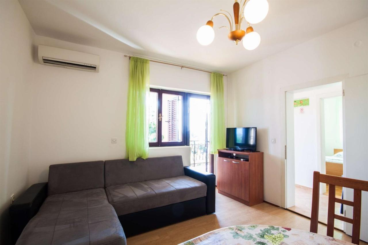 Apartments Dara Umag Extérieur photo